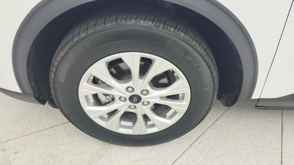 Used 2025 Ford Escape Active FWD image 26