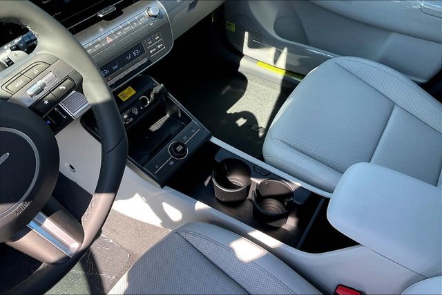 New 2026 Hyundai Kona SEL Premium image 8