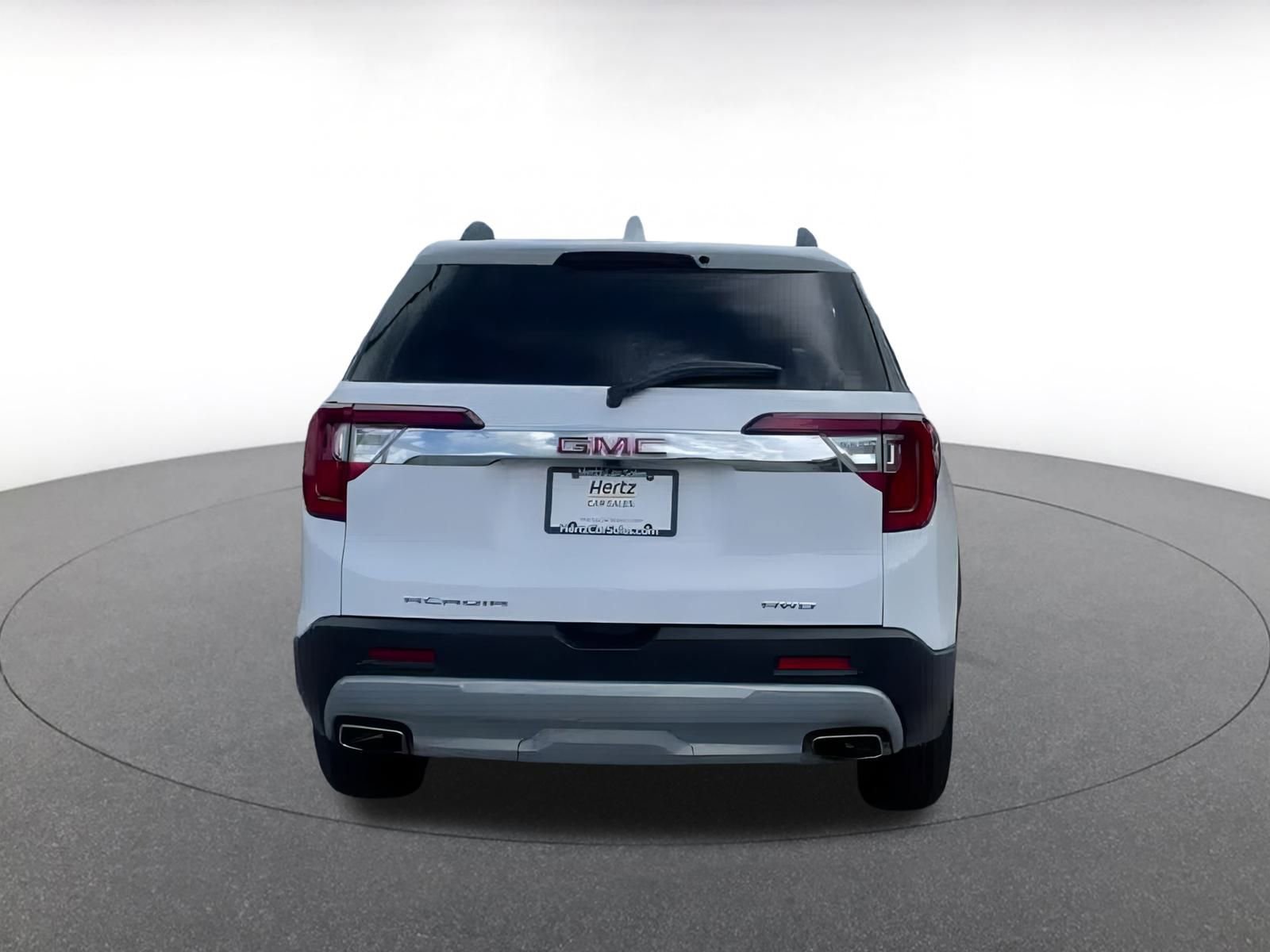 Used 2023 GMC Acadia SLT image 11