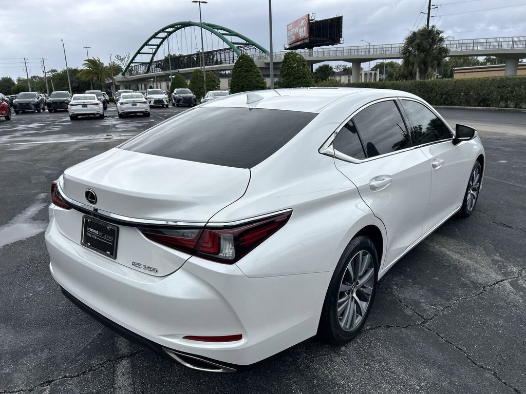 Used 2021 Lexus ES 350 w/ Accessory Package FWD image 11