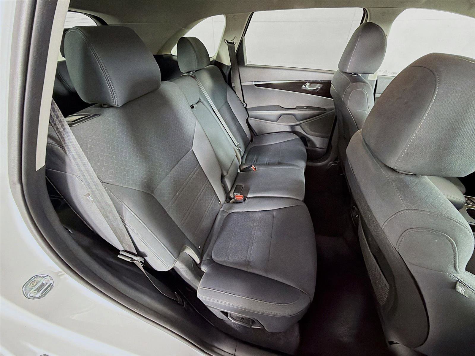 Used 2019 Kia Sorento S AWD/4WD image 27
