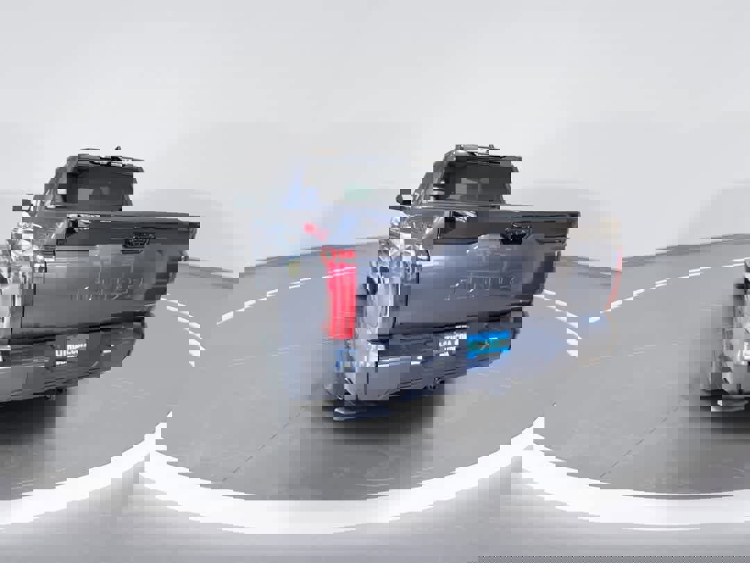 New 2026 Toyota Tundra Platinum image 7