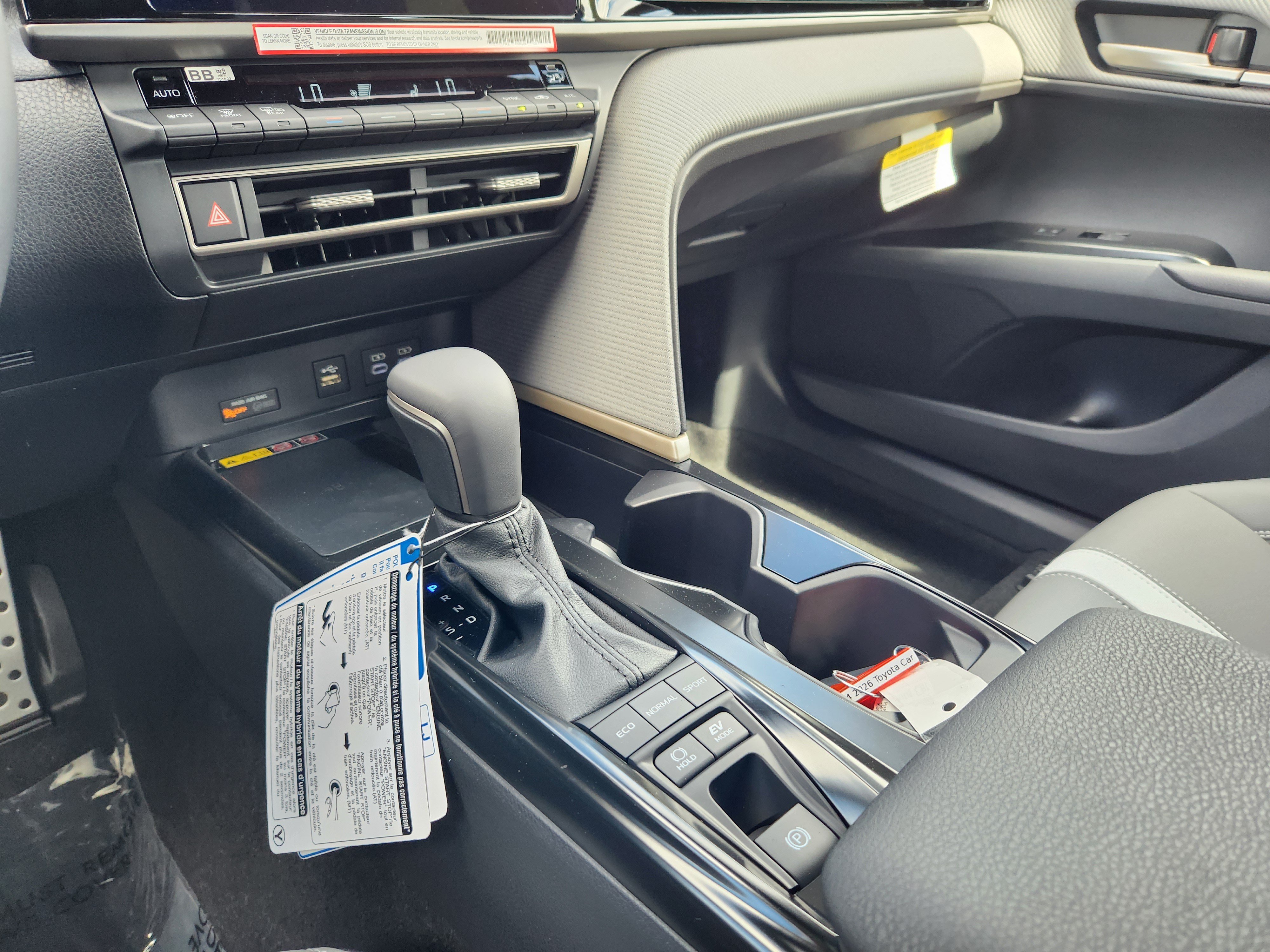 New 2026 Toyota Camry SE AWD/4WD image 11