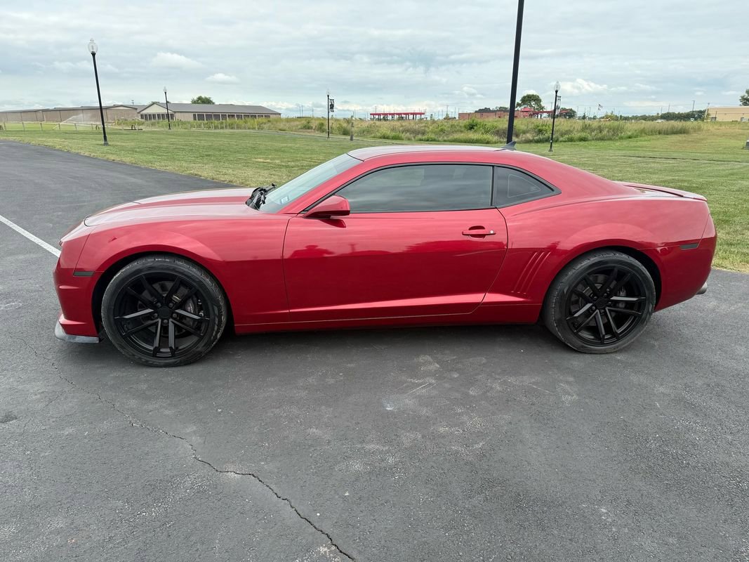 Used 2013 Chevrolet Camaro SS image 8