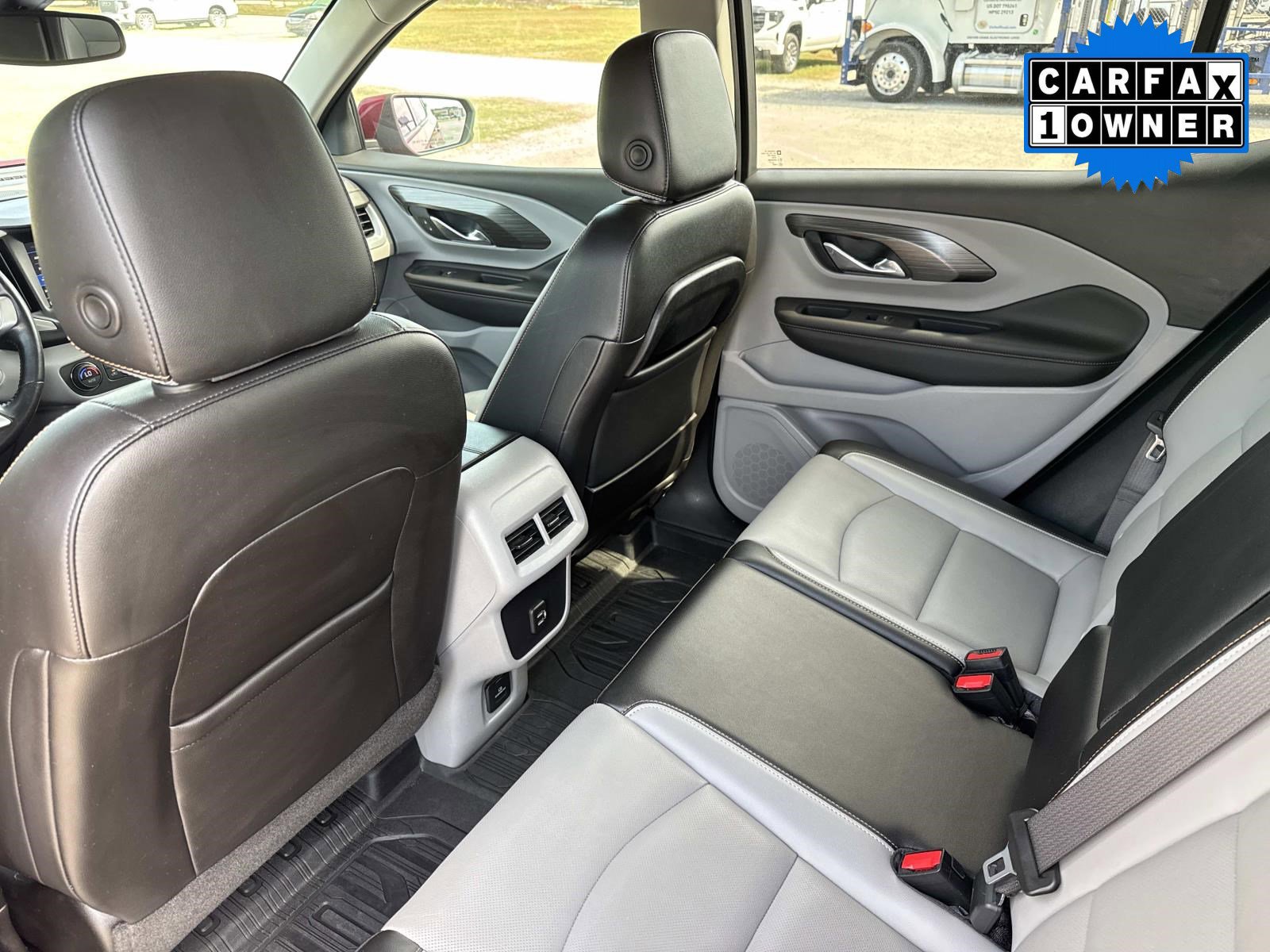 Used 2021 GMC Terrain SLT w/ Infotainment Package II FWD image 15