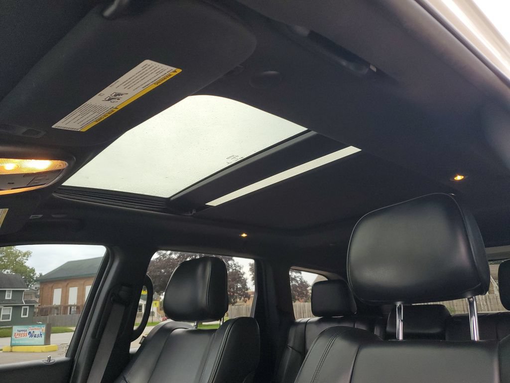Used 2019 Jeep Grand Cherokee High Altitude AWD/4WD image 17