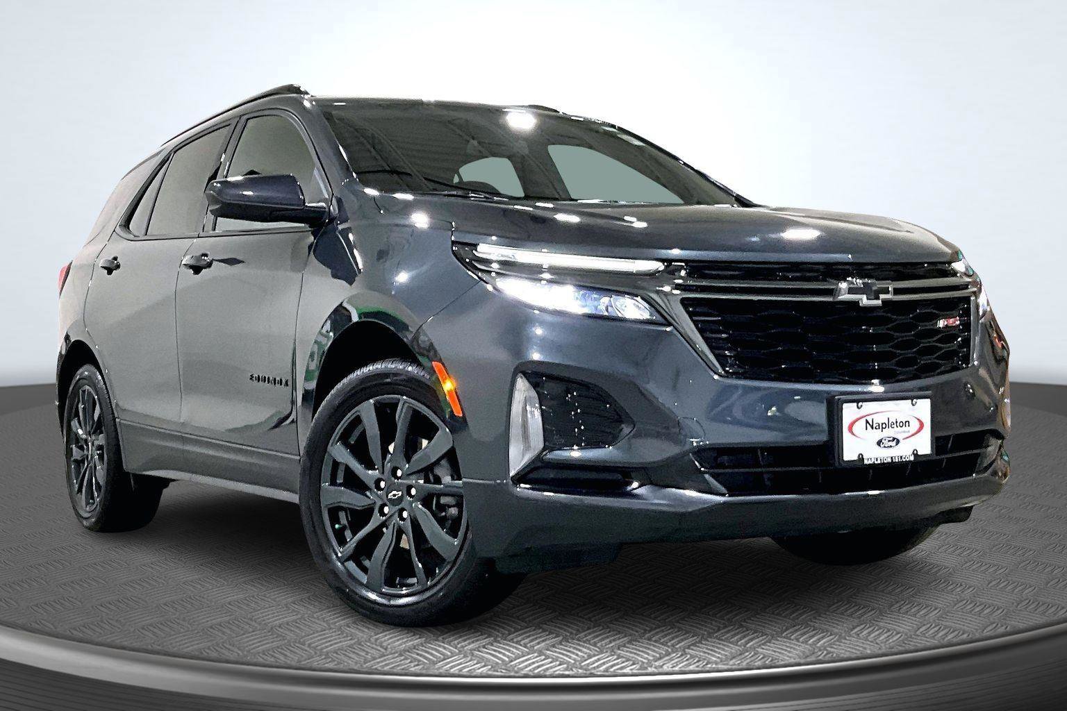 Used 2023 Chevrolet Equinox RS w/ LPO, Floor Liner Package image 13