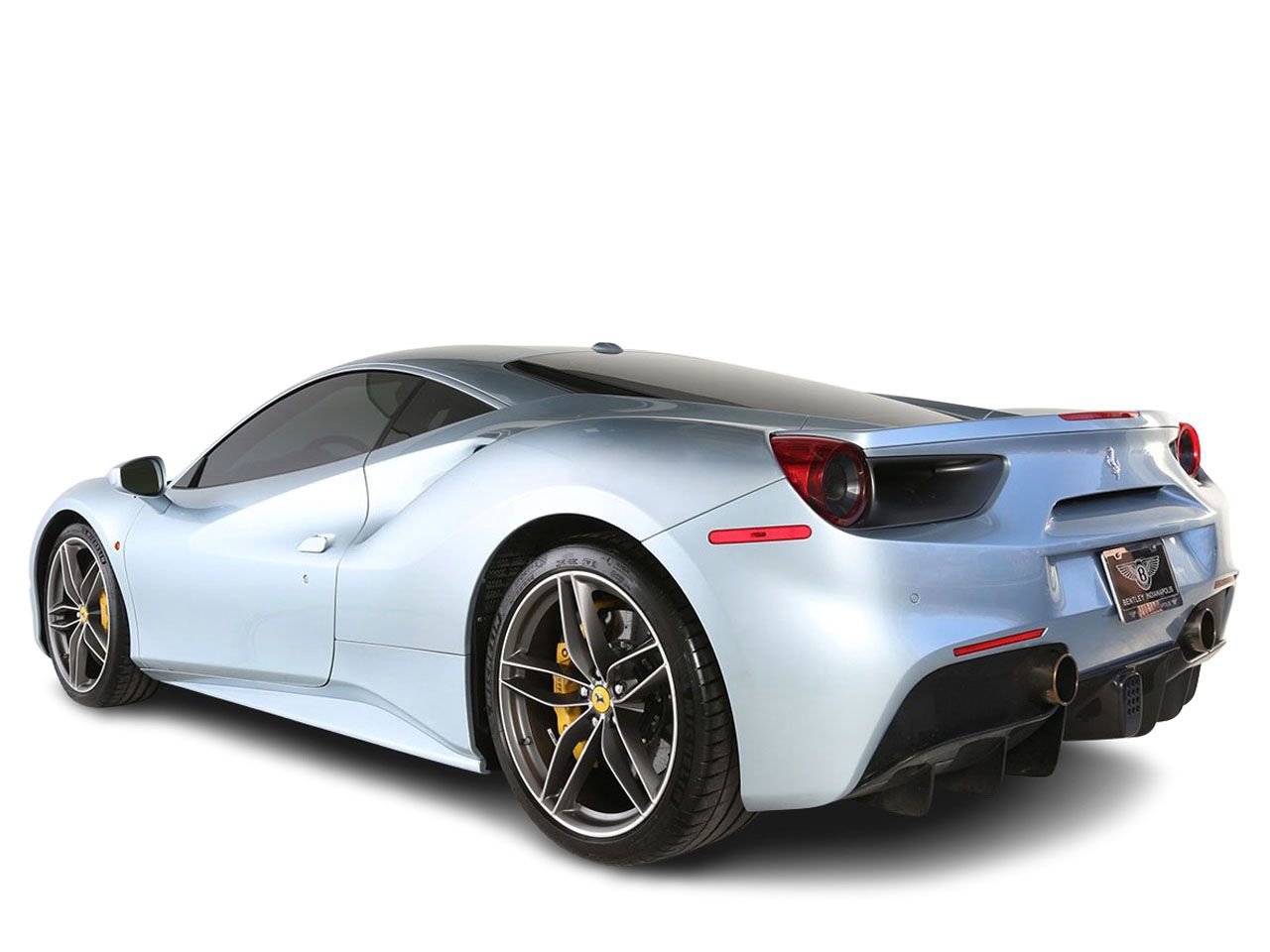 Used 2017 Ferrari 488 GTB RWD image 3