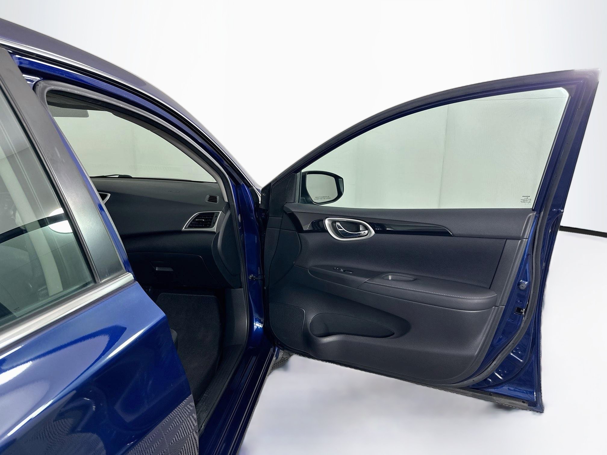 Used 2018 Nissan Sentra SV FWD image 29