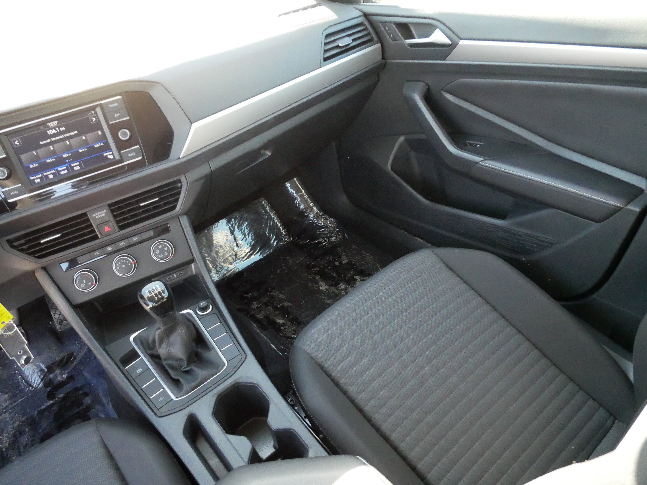 Certified 2023 Volkswagen Jetta S image 11