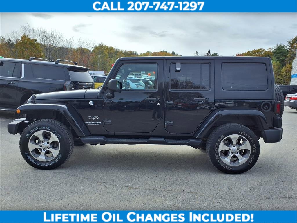 Used 2017 Jeep Wrangler Unlimited Sahara w/ Max Tow Package image 9