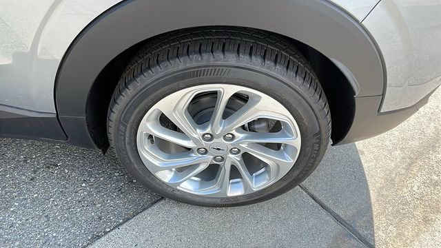 New 2027 Chevrolet Bolt LT image 27