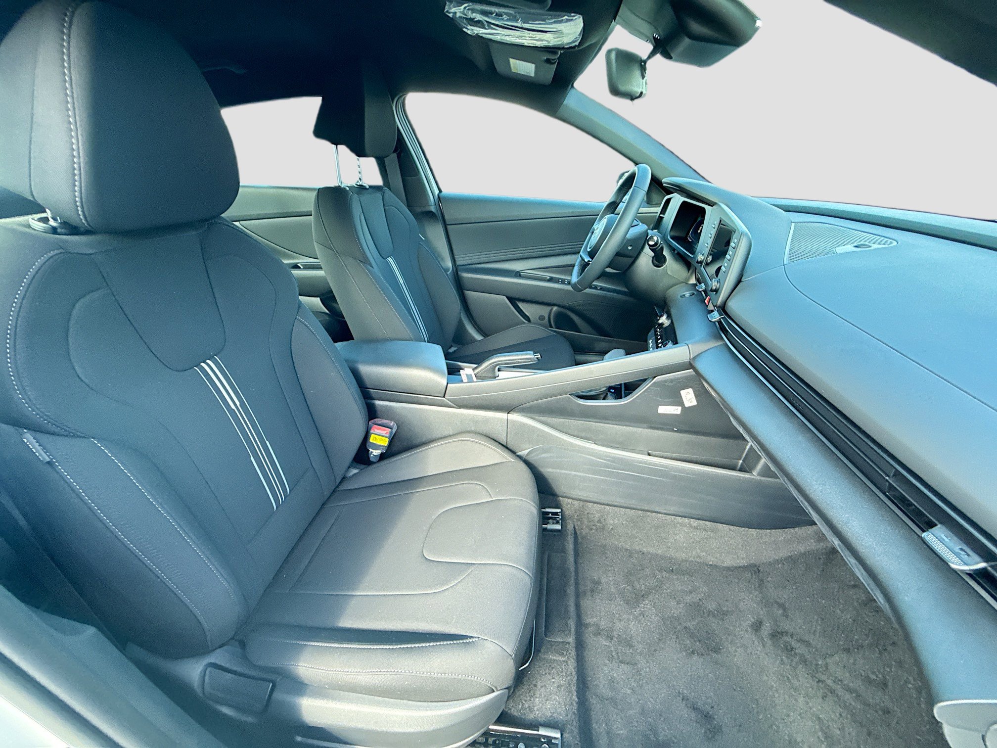 New 2026 Hyundai Elantra Sport FWD image 20