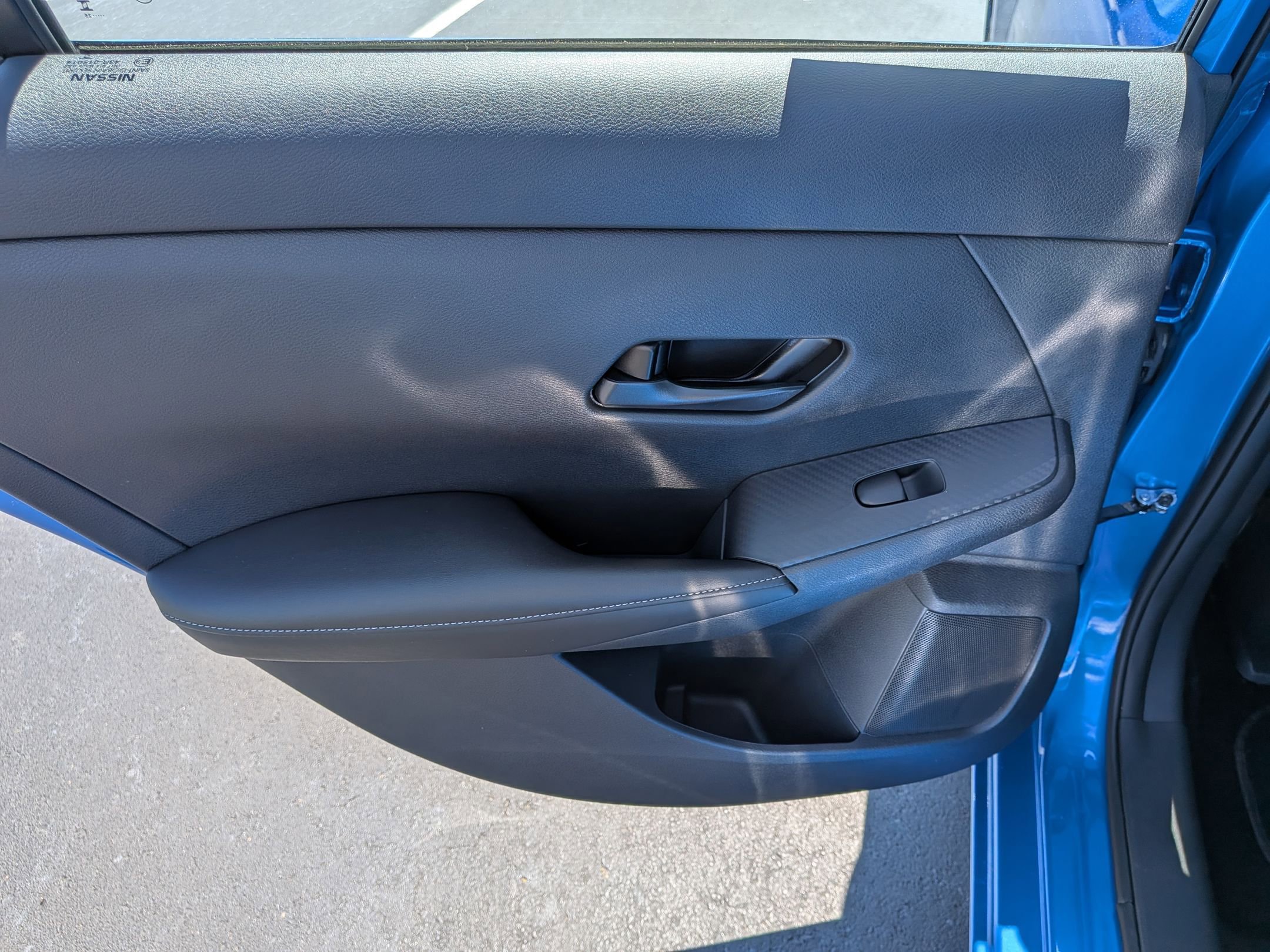 Used 2025 Nissan Sentra SV FWD image 27