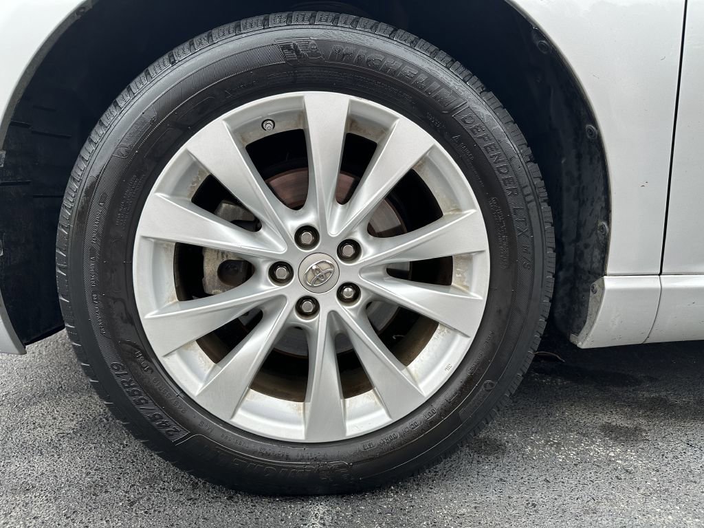 Used 2013 Toyota Venza XLE w/ XLE Premium Pkg image 10