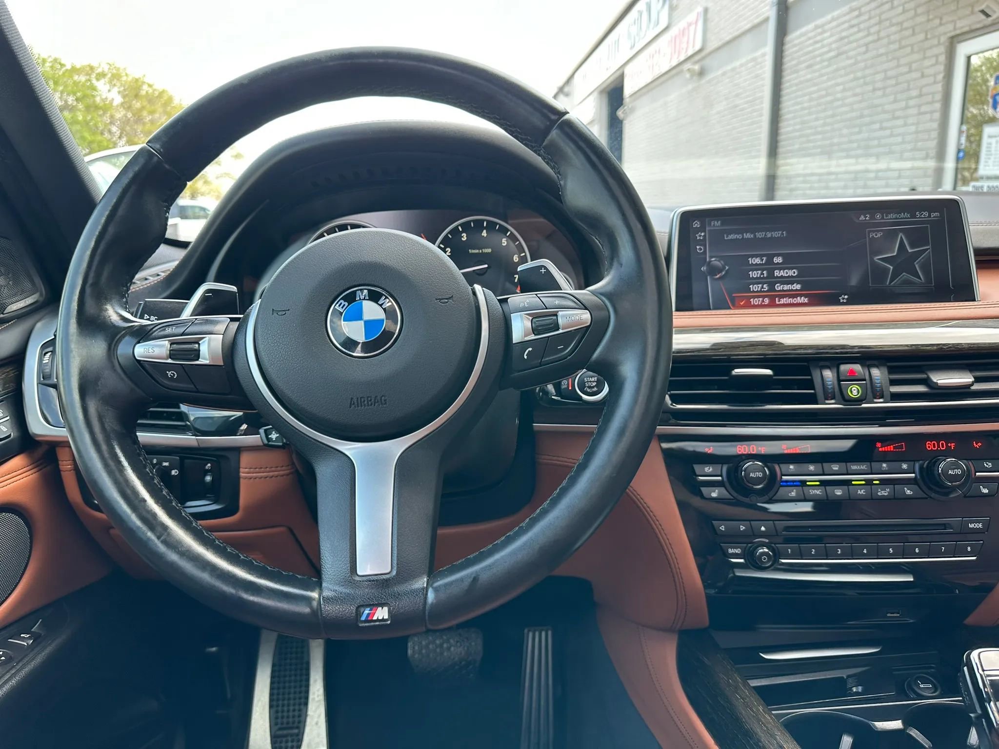 Used 2017 BMW X5 xDrive50i AWD/4WD image 29