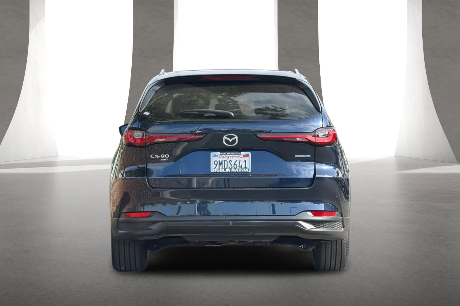 Certified 2024 MAZDA CX-90 Plug-In Hybrid w/ Preferred AWD/4WD image 5