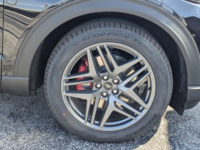 New 2026 Ford Explorer ST w/ Sun And Sound Package image 11