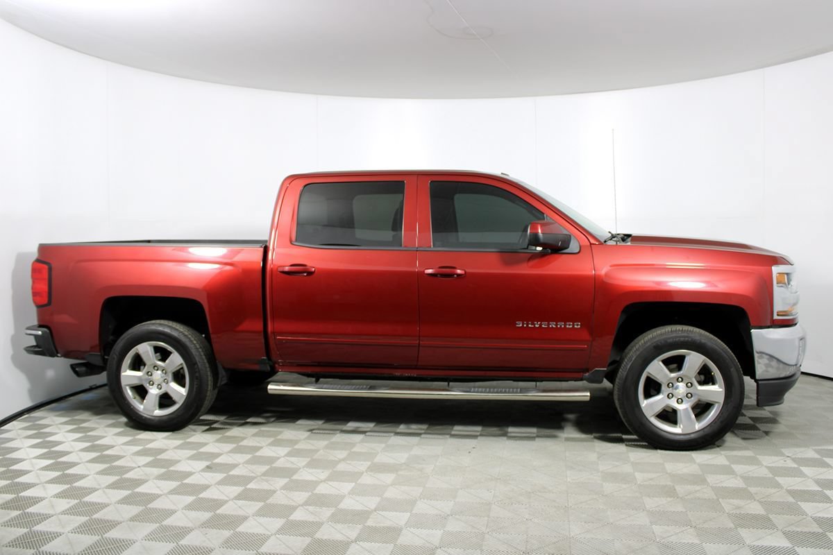 Used 2018 Chevrolet Silverado 1500 LT w/ All Star Edition RWD image 31