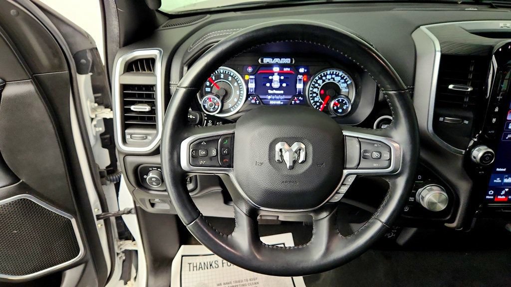 Used 2023 RAM 1500 Laramie AWD/4WD image 13