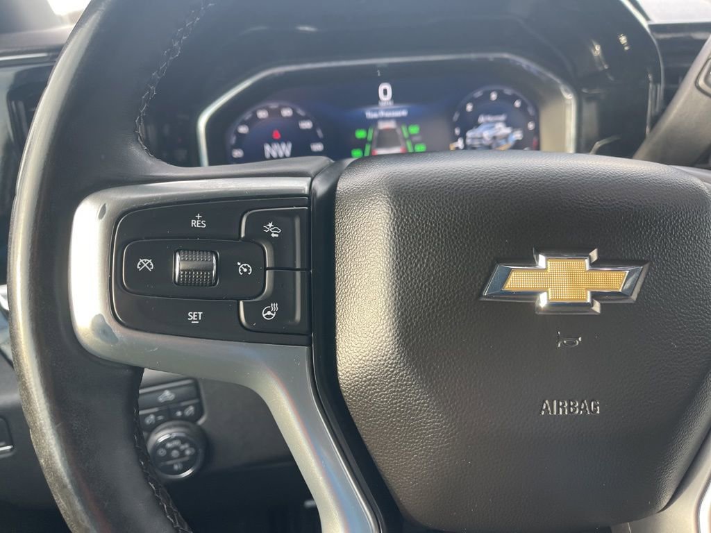 Used 2024 Chevrolet Silverado 2500 LT w/ Convenience Package image 16