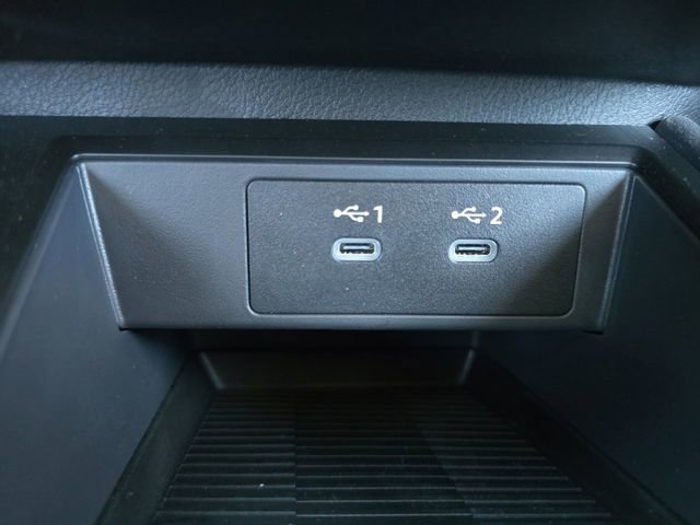 New 2026 Nissan Kicks S image 6