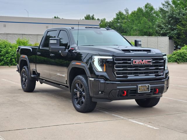 Used 2025 GMC Sierra 2500 AT4 w/ AT4 Premium Plus Package AWD/4WD image 3