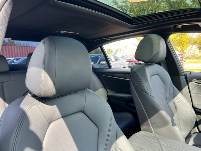 Used 2019 BMW 530e xDrive AWD/4WD image 31