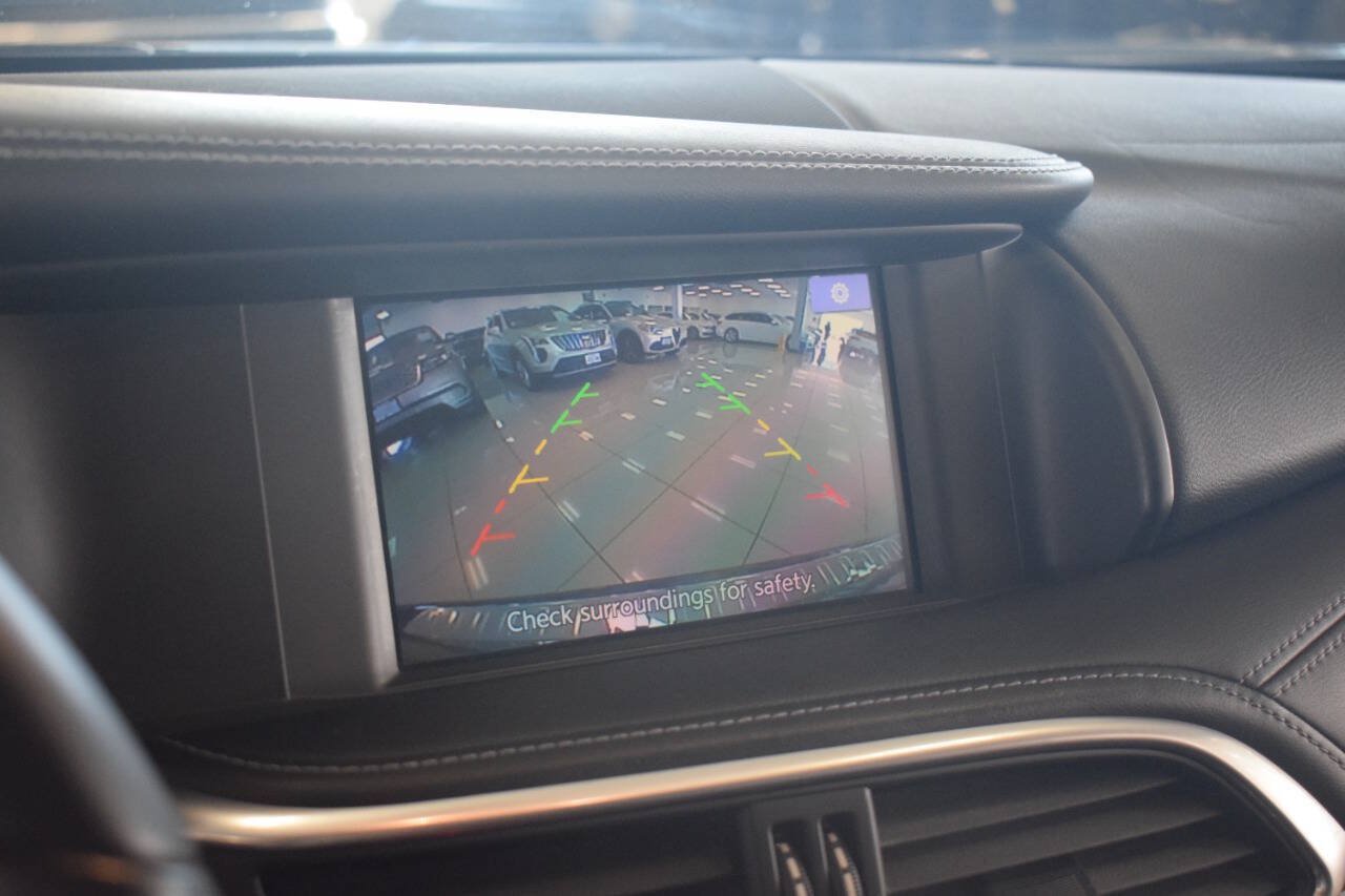 Used 2018 INFINITI QX30 Premium w/ Navigation Package AWD/4WD image 44