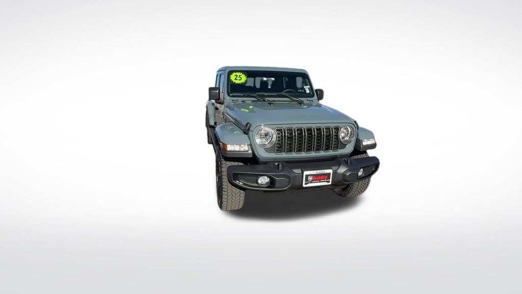 Used 2025 Jeep Gladiator Sport image 36