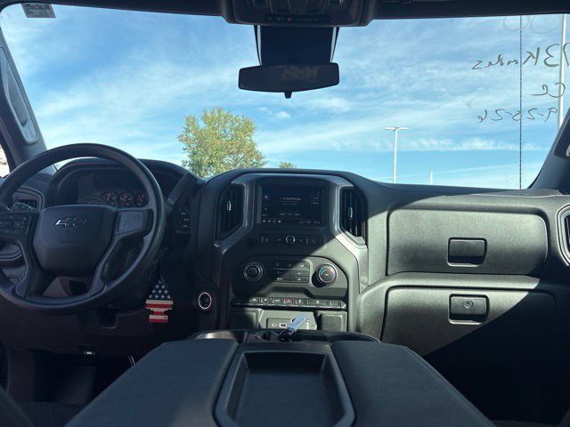 Used 2023 Chevrolet Silverado 1500 Custom Trail Boss AWD/4WD image 21