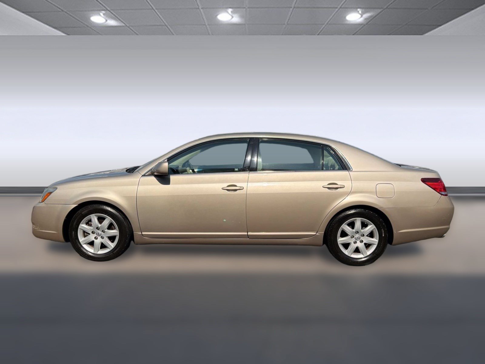 Used 2007 Toyota Avalon XL FWD image 2