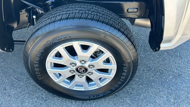Used 2024 Toyota Tacoma SR5 AWD/4WD image 6