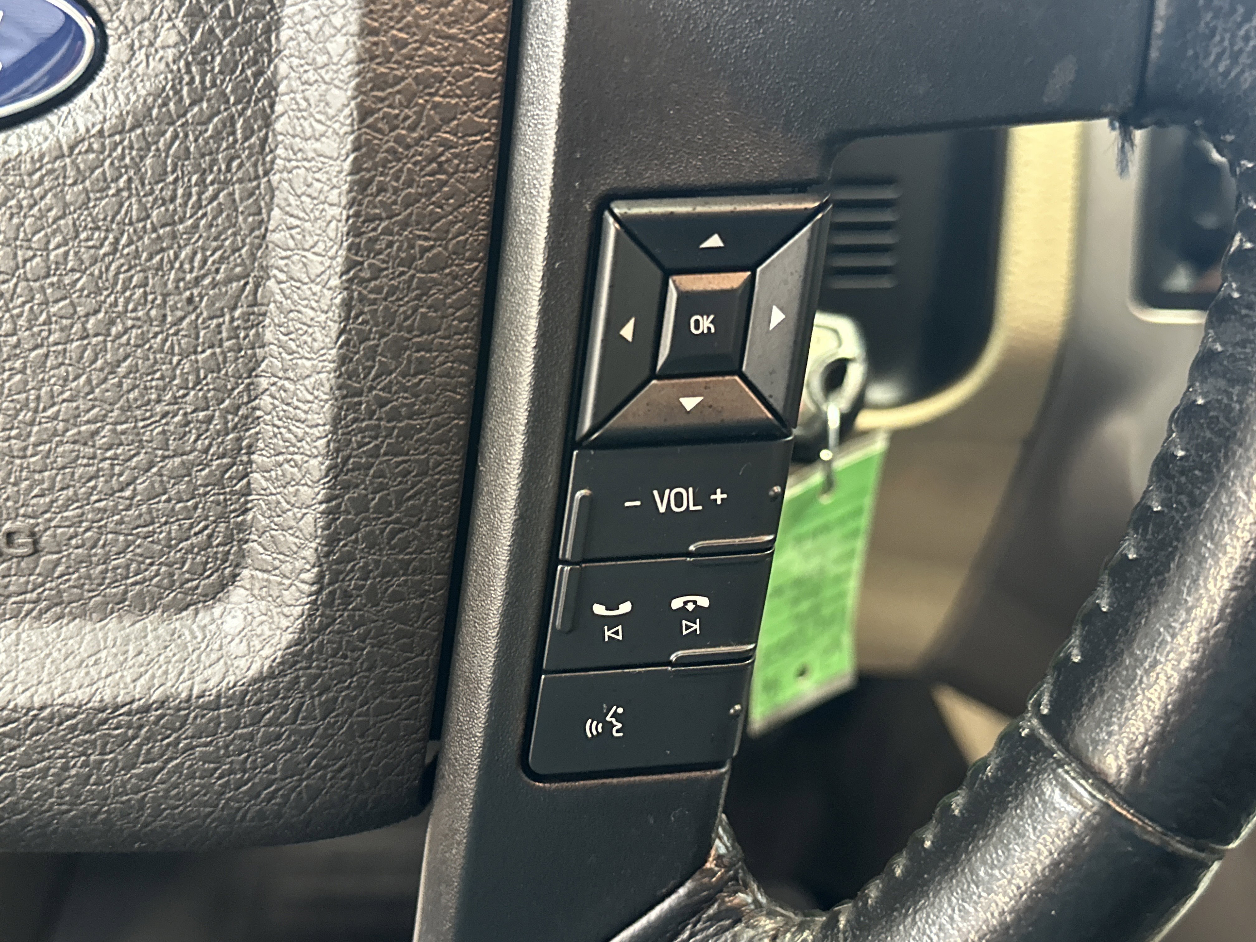 Used 2016 Ford Expedition XLT w/ Equipment Group 202A image 39