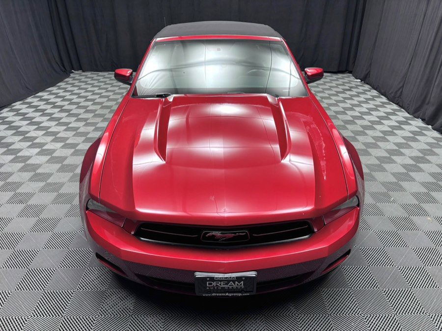 Used 2010 Ford Mustang Premium image 16