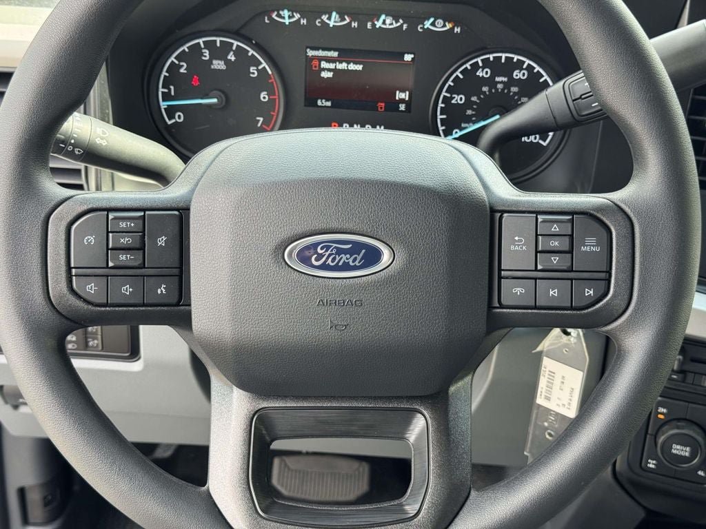New 2026 Ford F350 XL w/ FX4 Off-Road Package AWD/4WD image 15