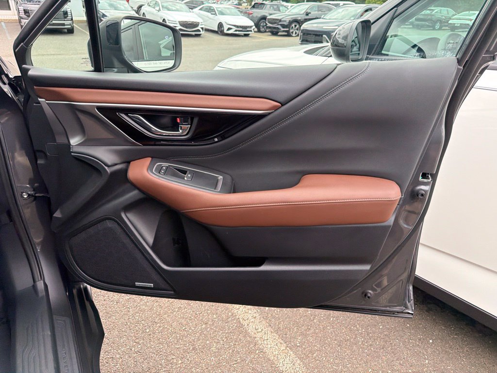 Used 2021 Subaru Outback Touring XT AWD/4WD image 10