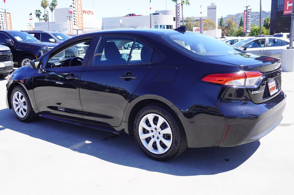 Certified 2024 Toyota Corolla LE FWD image 5