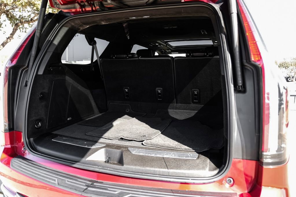 Used 2021 Cadillac Escalade ESV Premium Luxury Platinum image 56