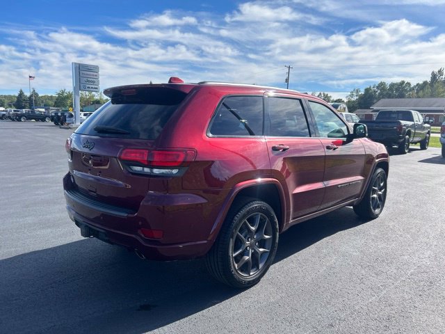 Used 2021 Jeep Grand Cherokee Limited AWD/4WD image 8