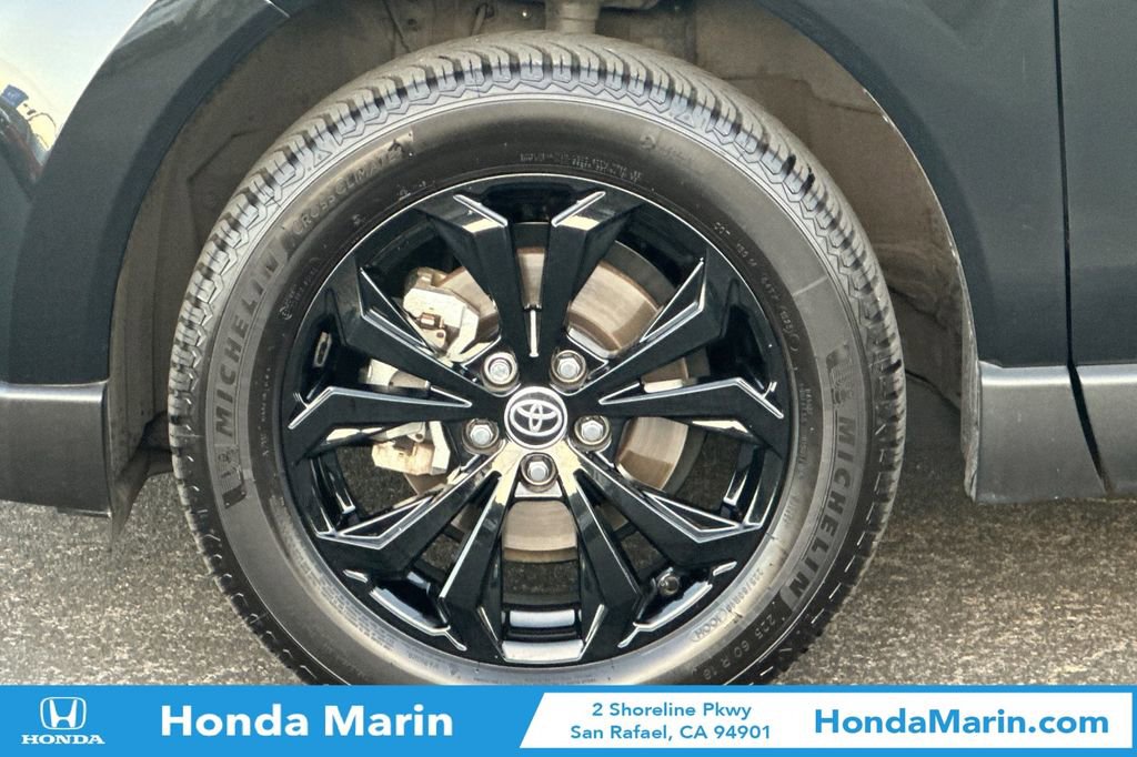 Used 2023 Toyota Venza Nightshade image 35