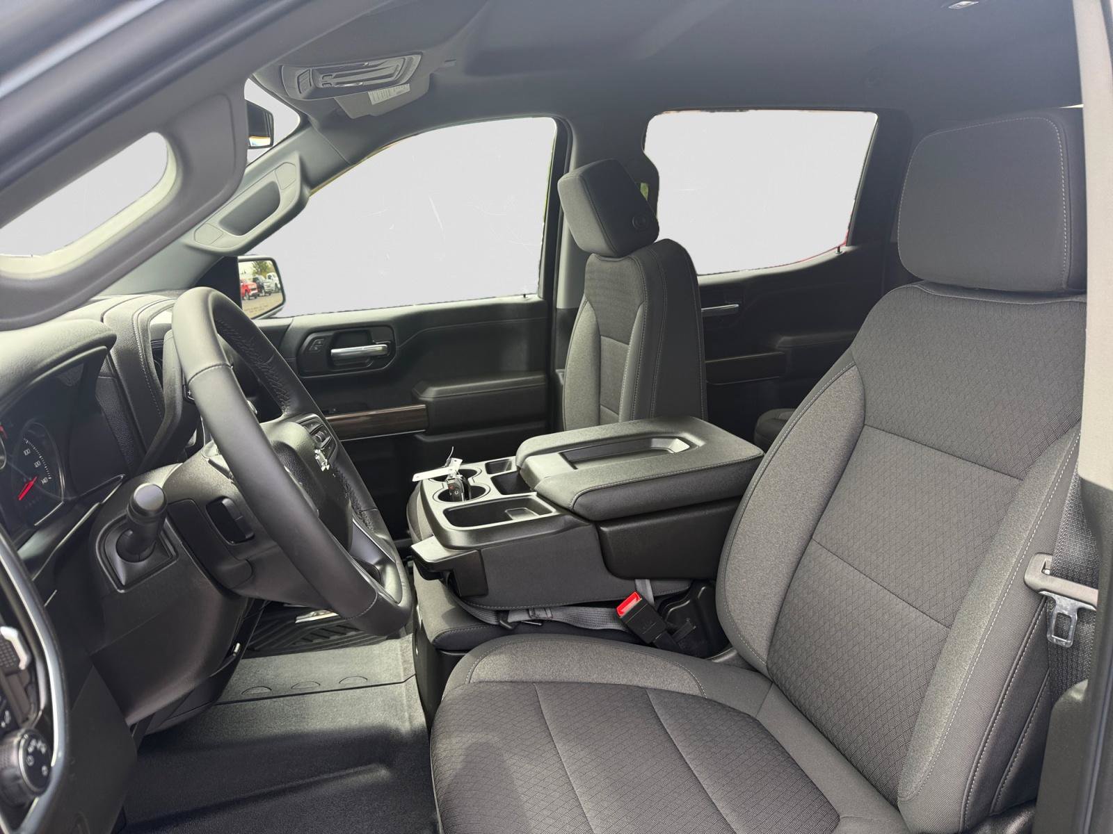 Used 2022 Chevrolet Silverado 1500 RST AWD/4WD image 9