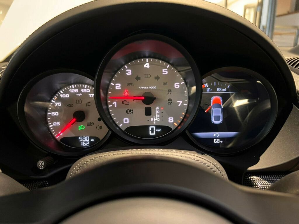 Used 2025 Porsche 718 Cayman w/ Sport Chrono Package image 19