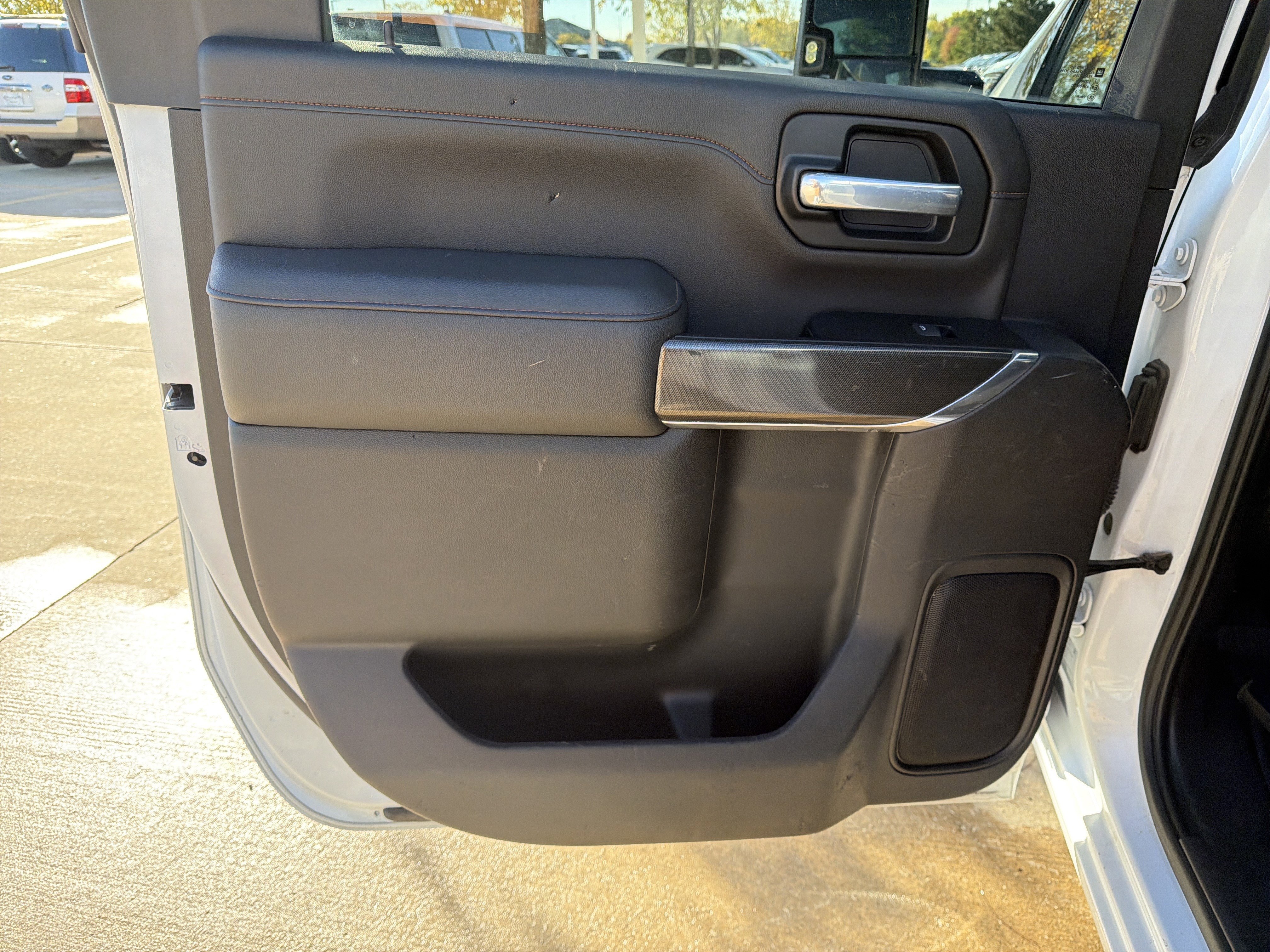 Used 2022 GMC Sierra 2500 AT4 image 10