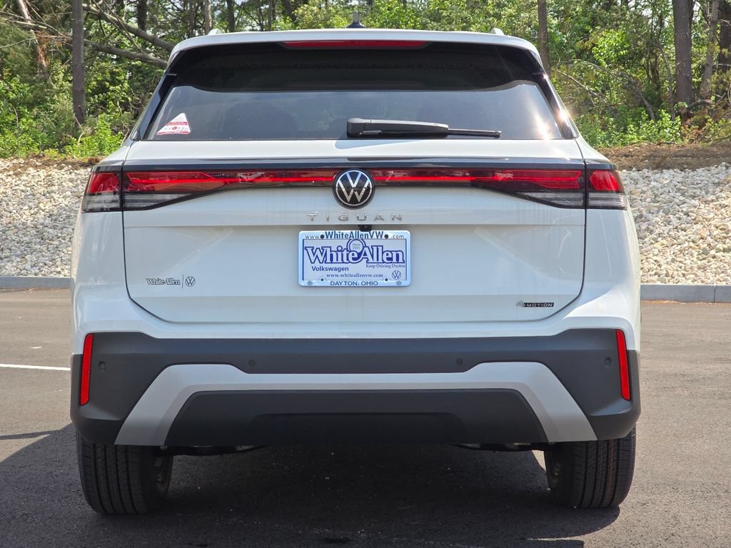 New 2026 Volkswagen Tiguan S AWD/4WD image 9