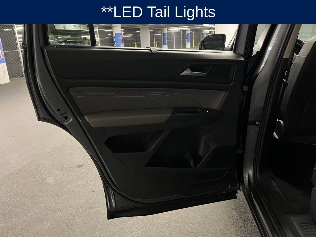 Certified 2023 Volkswagen Atlas SE w/ Black Wheel Package AWD/4WD image 20
