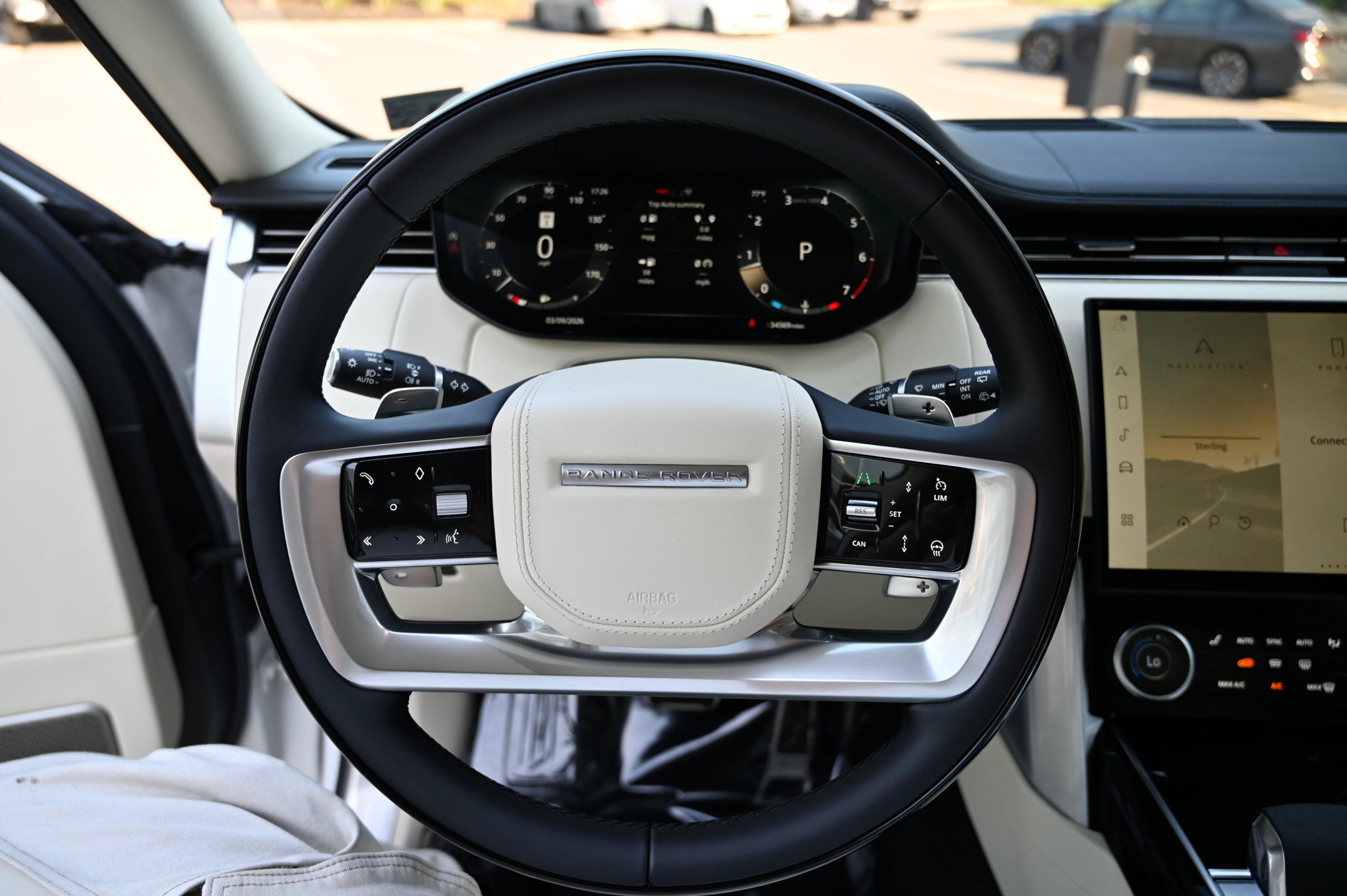 Used 2023 Land Rover Range Rover Long Wheelbase Autobiography AWD/4WD image 22