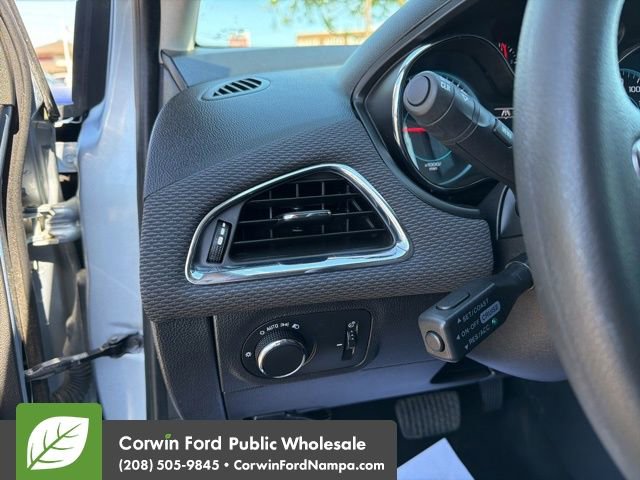 Used 2017 Chevrolet Cruze LS FWD image 14