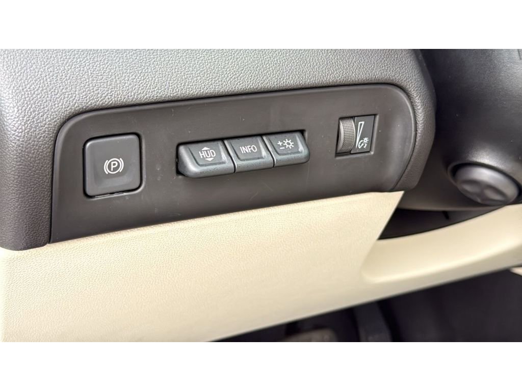 Used 2023 Buick Enclave Premium w/ Experience Buick Package AWD/4WD image 15