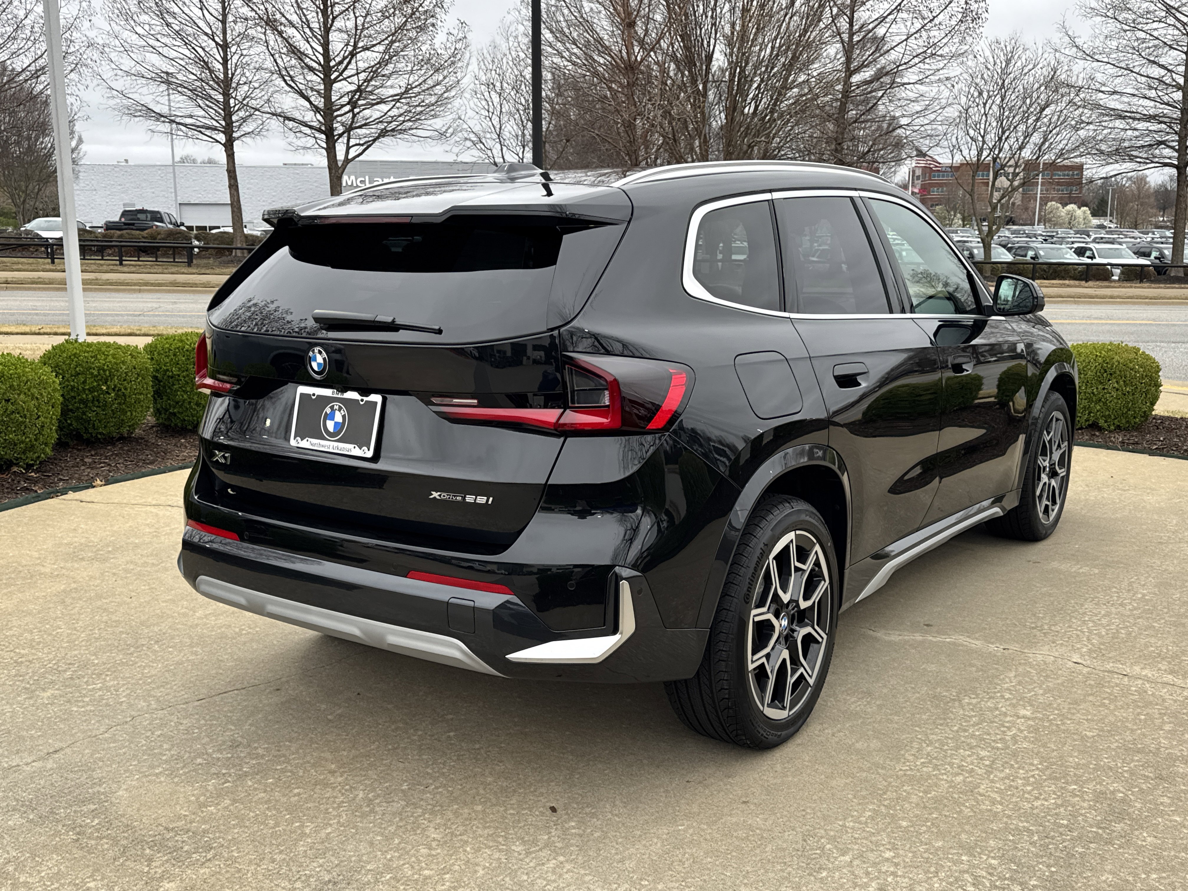 New 2026 BMW X1 xDrive28i AWD/4WD image 5